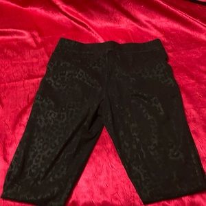 Leopard leggings.